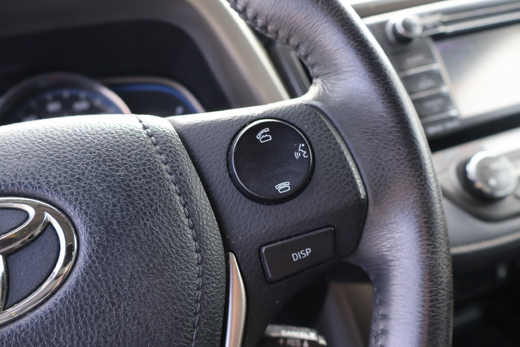 Used 2013 Toyota RAV4 Limited AWD/4WD image 40