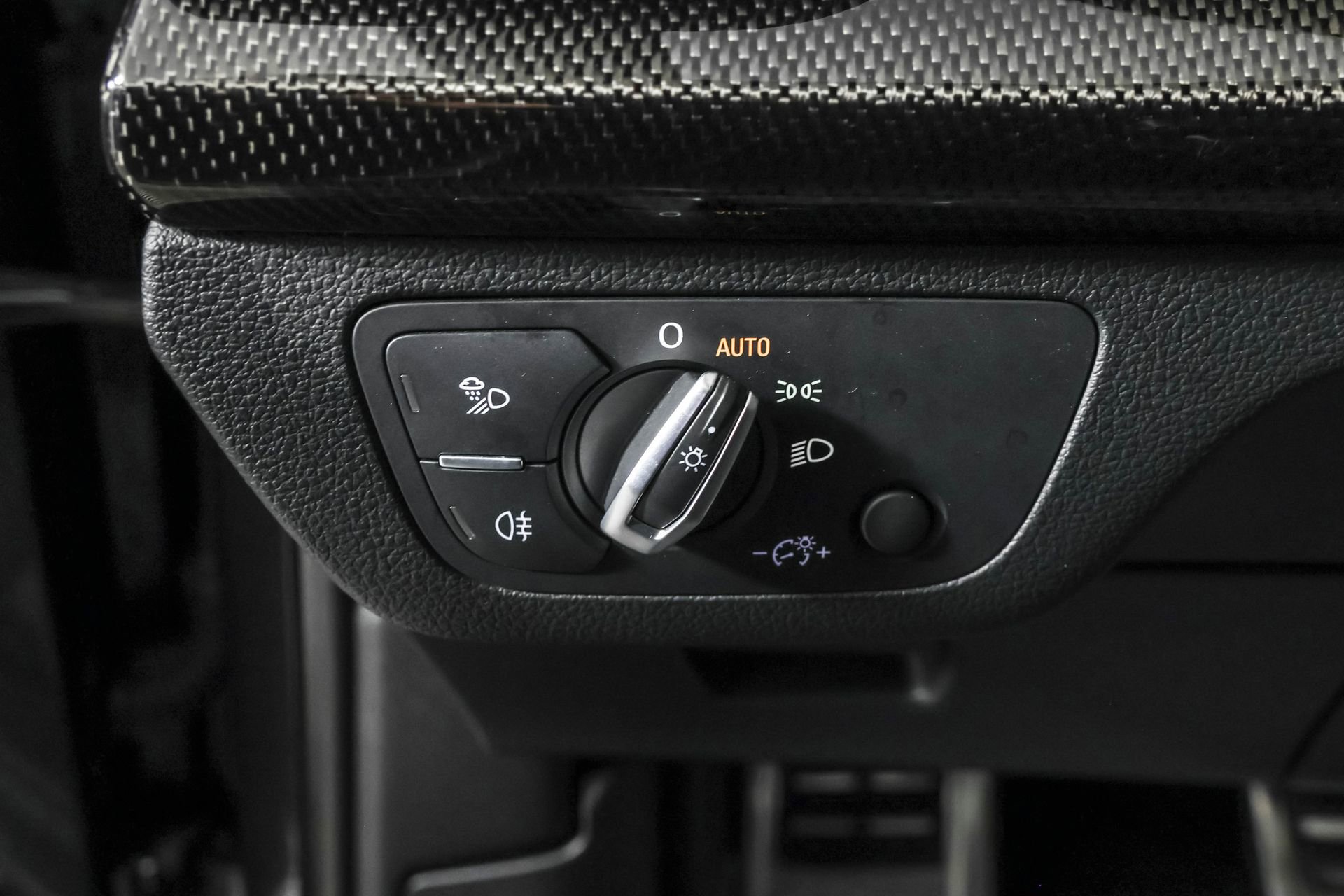 Used 2023 Audi SQ5 Premium w/ Convenience Package image 26