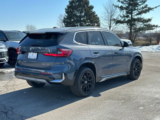 Certified 2025 BMW X1 xDrive28i w/ Technology Package image 8