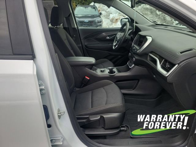 Used 2023 GMC Terrain SLE w/ LPO, Floor Liner Package image 14