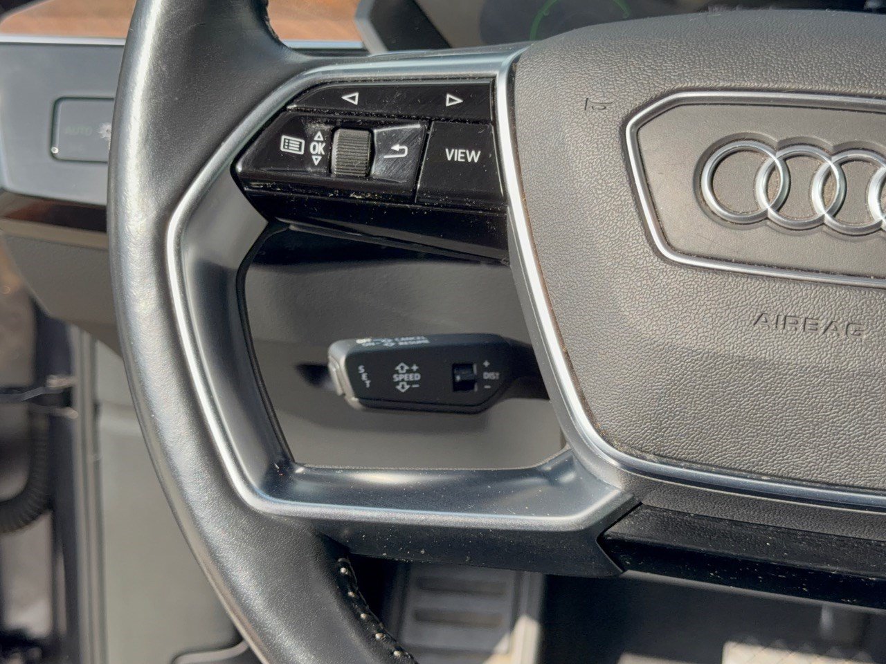 Used 2019 Audi e-tron Premium Plus AWD/4WD image 18