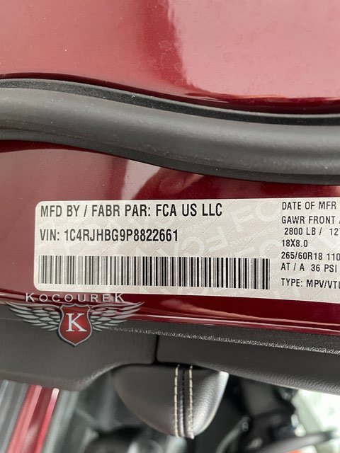 Used 2023 Jeep Grand Cherokee Limited image 26