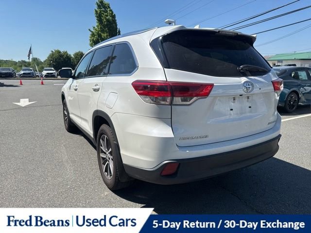 Used 2019 Toyota Highlander XLE AWD/4WD image 12
