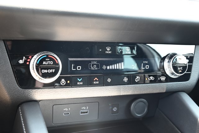 New 2023 Mitsubishi Outlander SEL AWD/4WD image 40