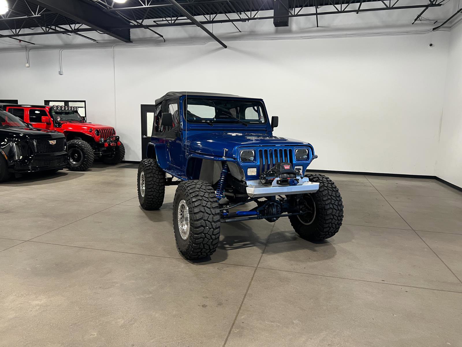 Used 1990 Jeep Wrangler Sahara image 1