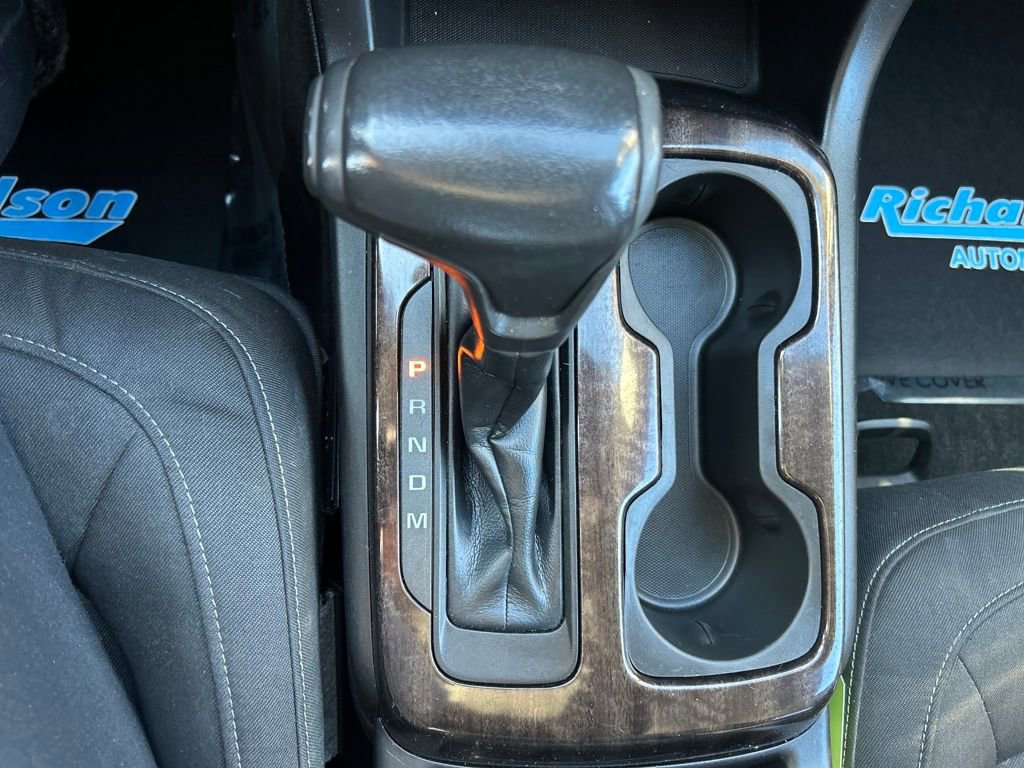 Used 2016 GMC Canyon SLE image 29