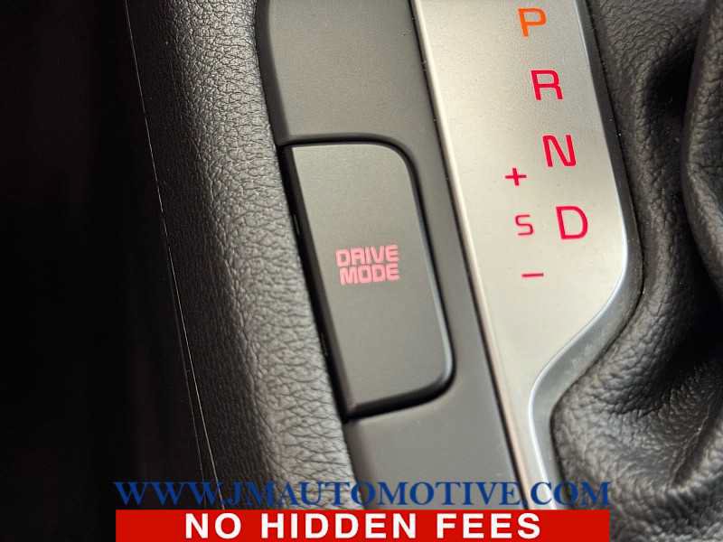 Used 2023 Kia Forte LXS w/ LXS Technology Package FWD image 30