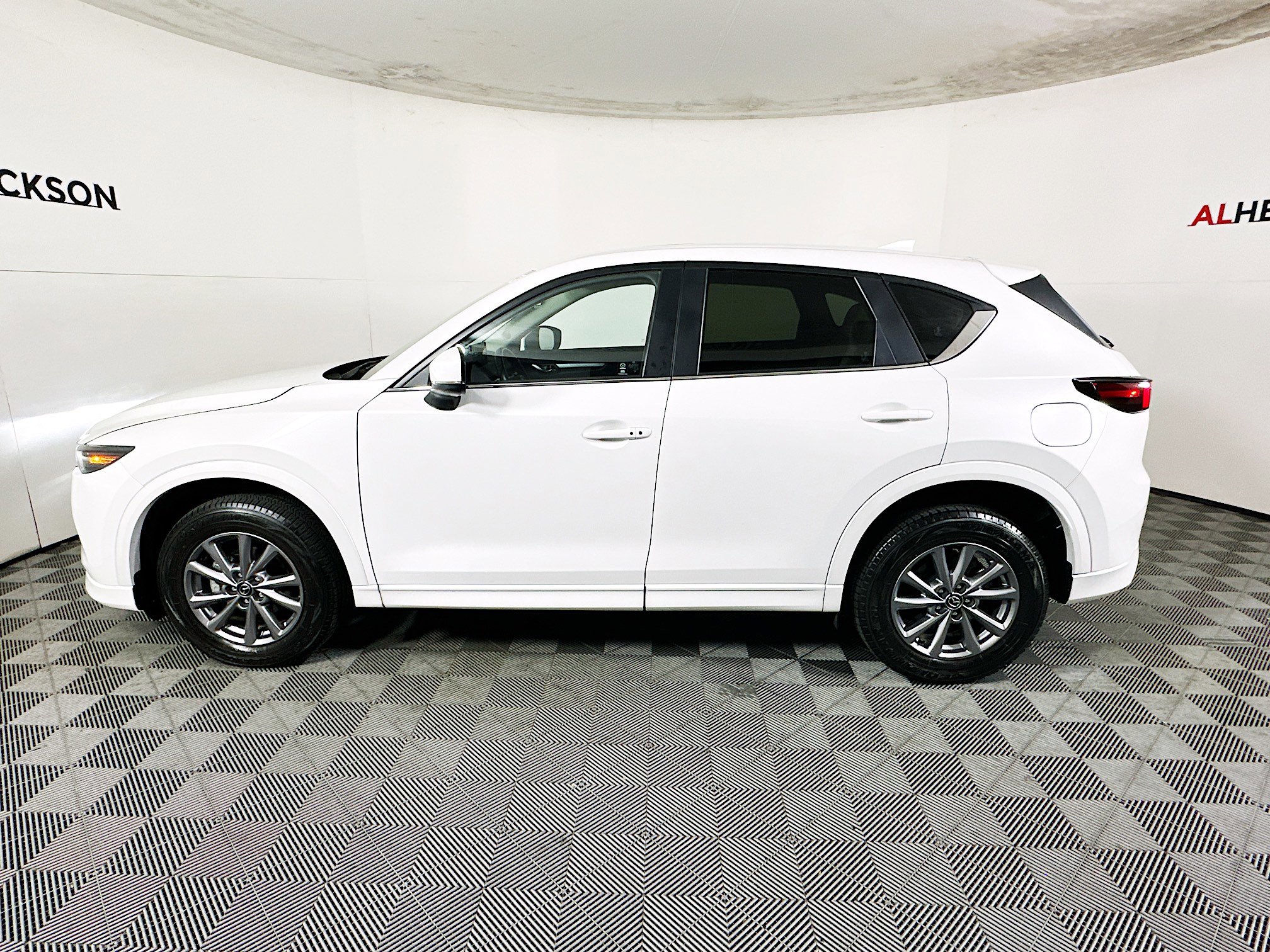 Used 2025 MAZDA CX-5 AWD 2.5 S w/ Preferred Package image 6
