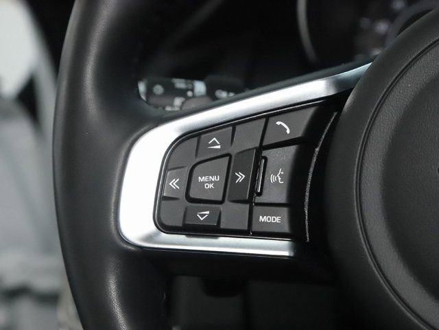 Used 2020 Jaguar E-PACE image 20