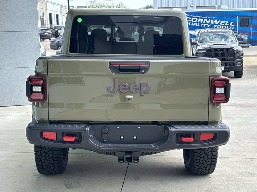New 2026 Jeep Gladiator Rubicon w/ Steel Power Dome Hood Package AWD/4WD image 4