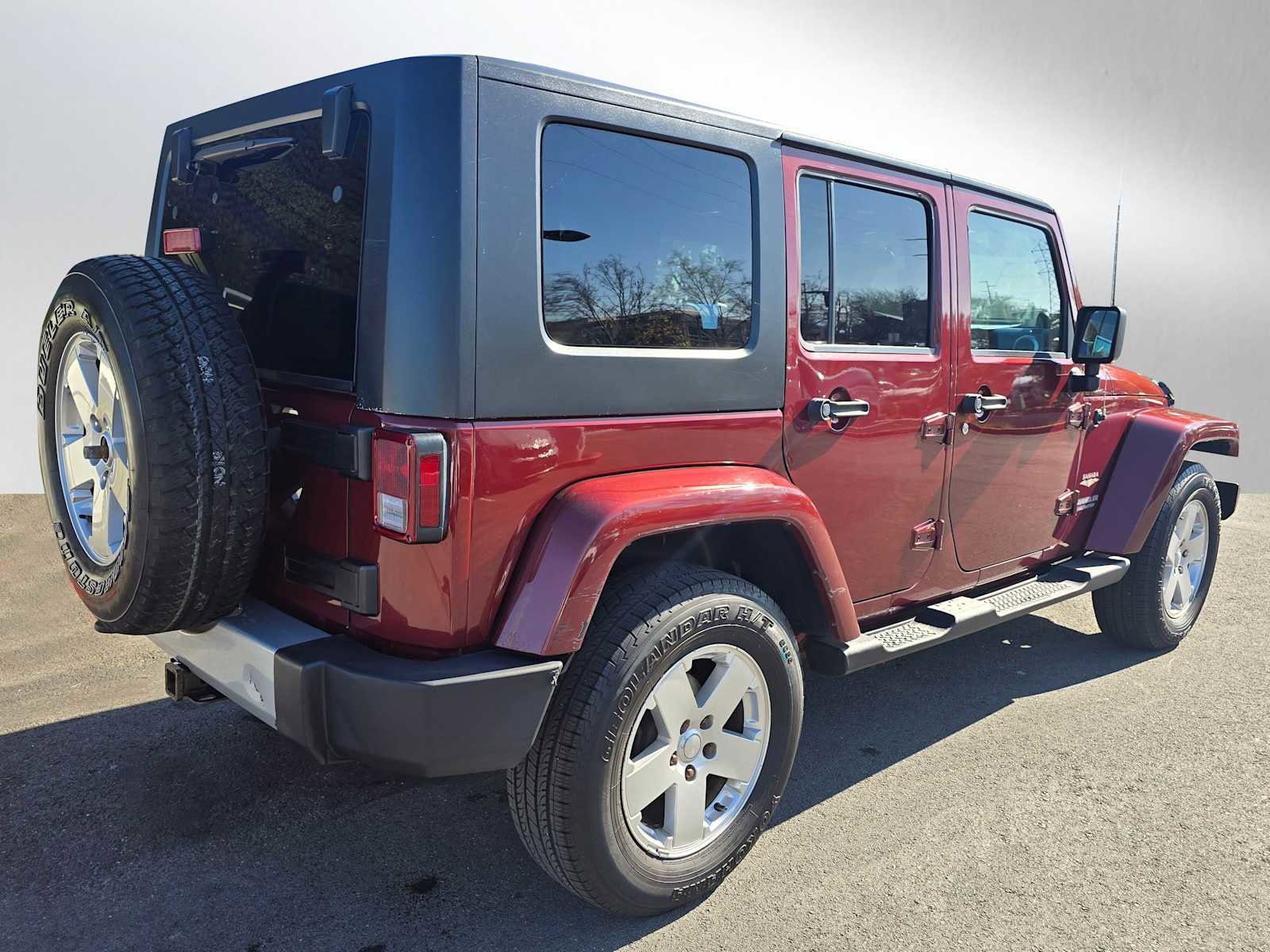 Used 2010 Jeep Wrangler Unlimited Sahara w/ Trailer Tow Group image 3