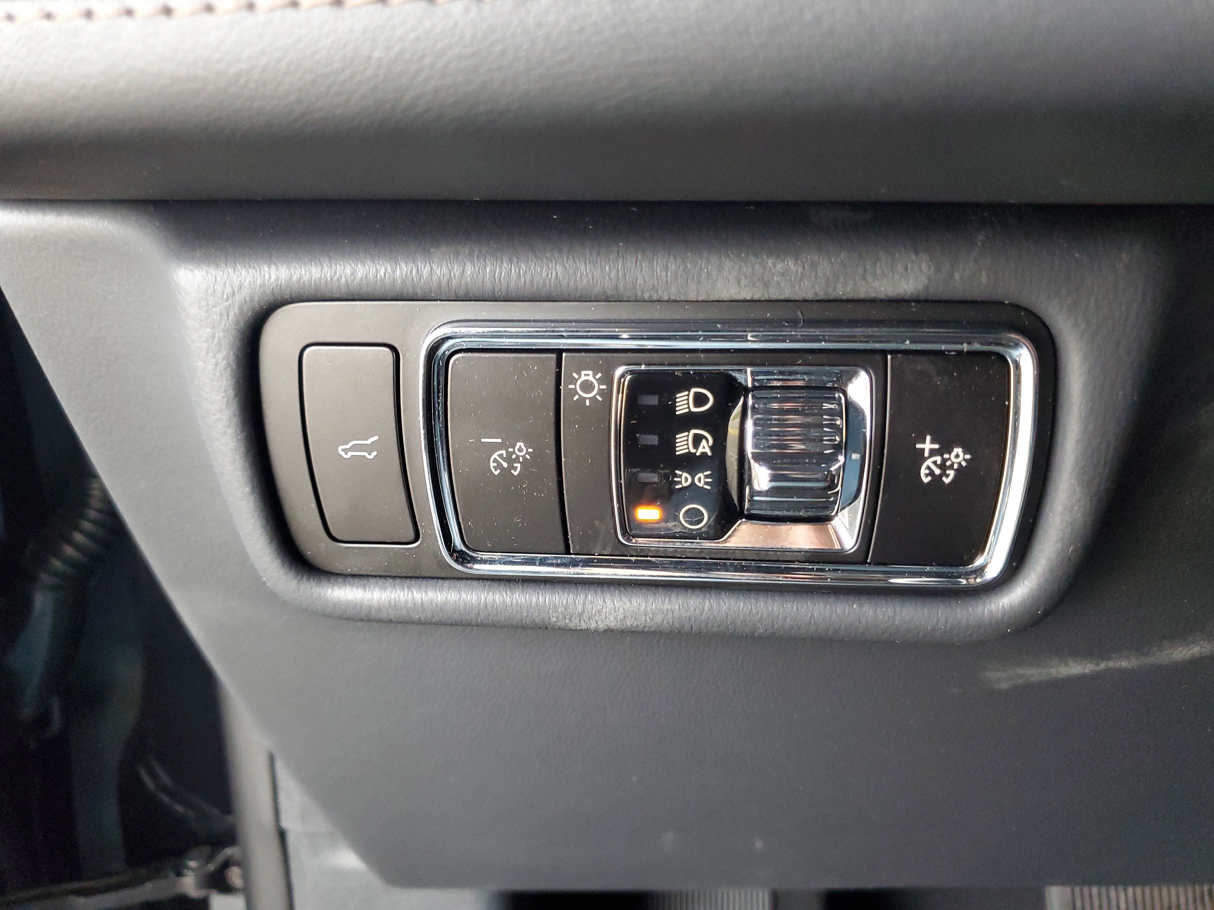 New 2026 Lincoln Aviator AWD image 13