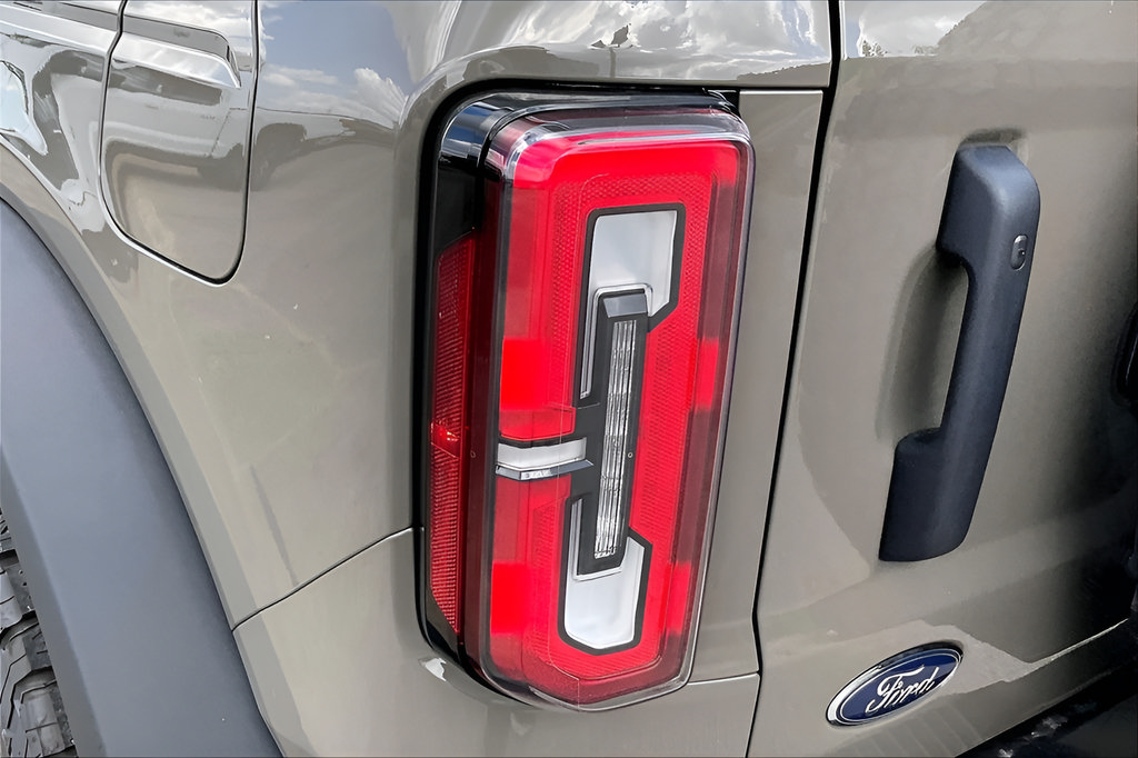 New 2025 Ford Bronco Badlands AWD/4WD image 22