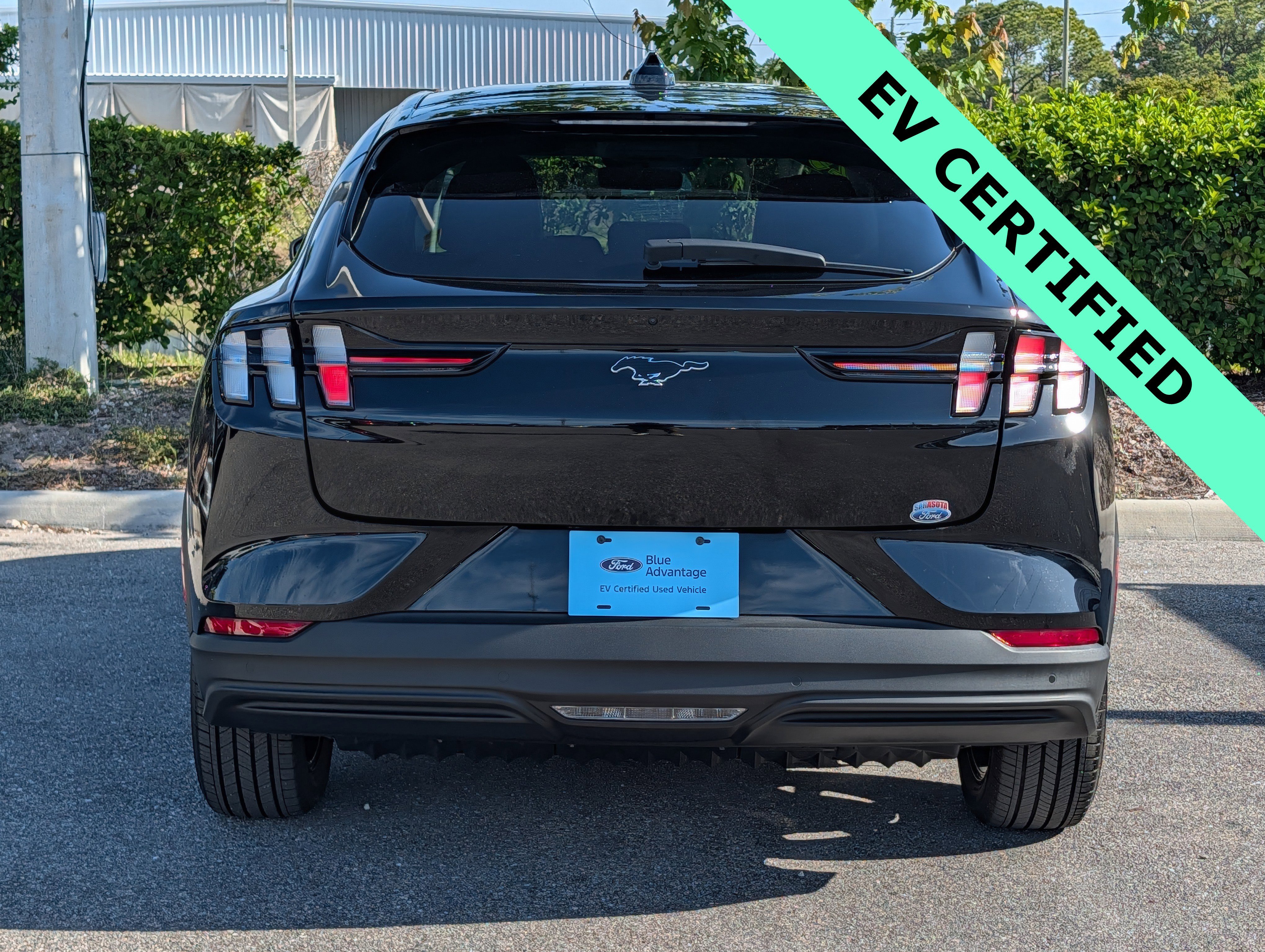 Certified 2025 Ford Mustang Mach-E Select RWD image 5