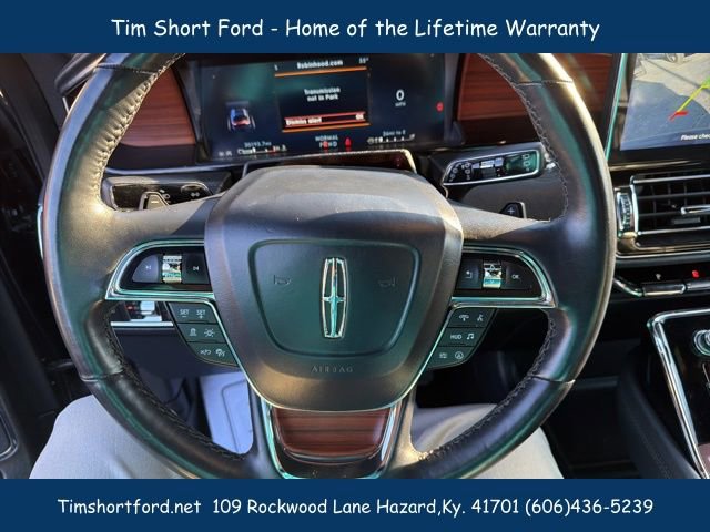 Used 2023 Lincoln Navigator Reserve image 19