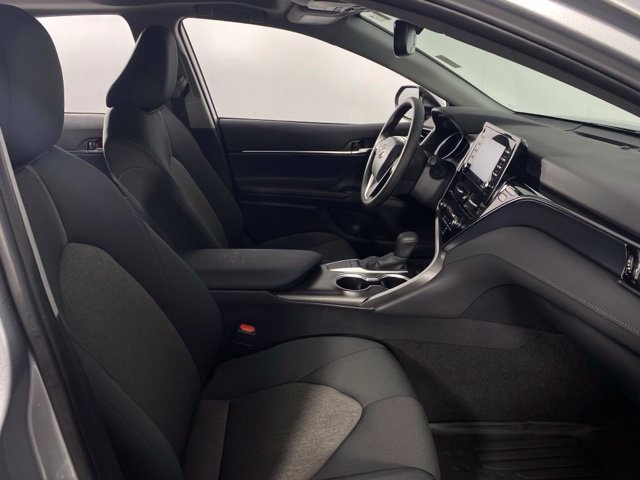 Used 2024 Toyota Camry LE w/ Convenience Package FWD image 16