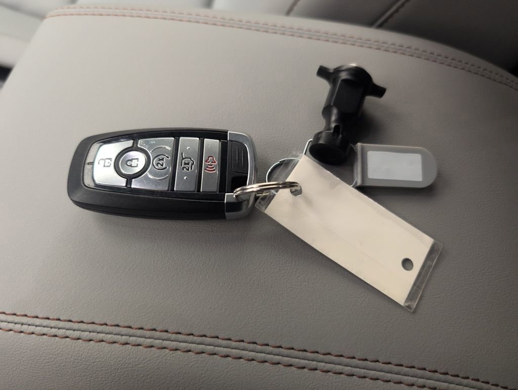 Certified 2025 Ford Explorer Active w/ Active Comfort Package image 47