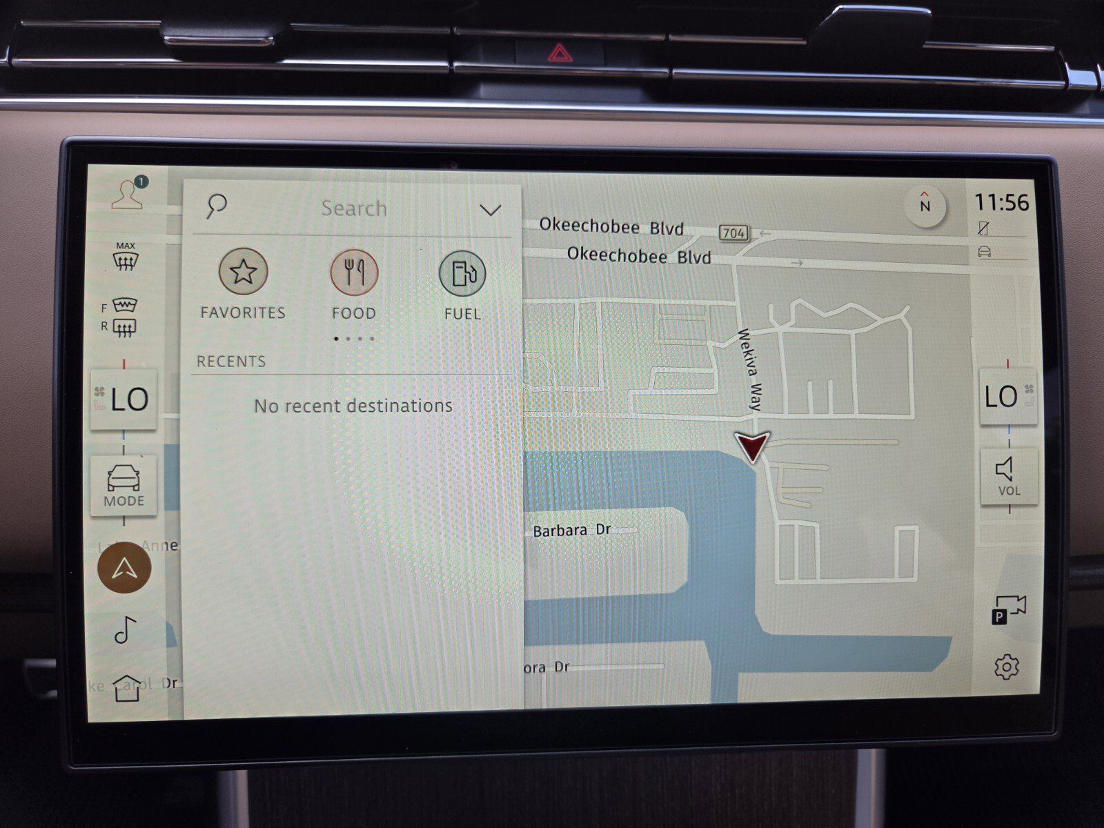 New 2025 Land Rover Range Rover SE image 20