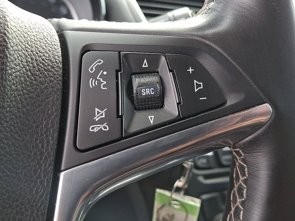 Used 2013 Buick Encore Convenience AWD/4WD image 24