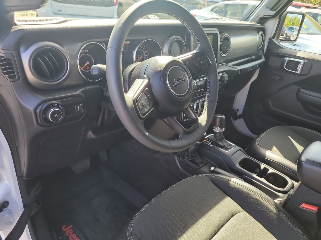 Used 2023 Jeep Wrangler Sport image 10