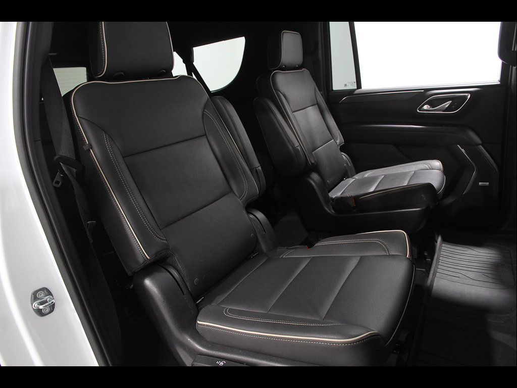 Certified 2023 GMC Yukon XL SLT AWD/4WD image 19