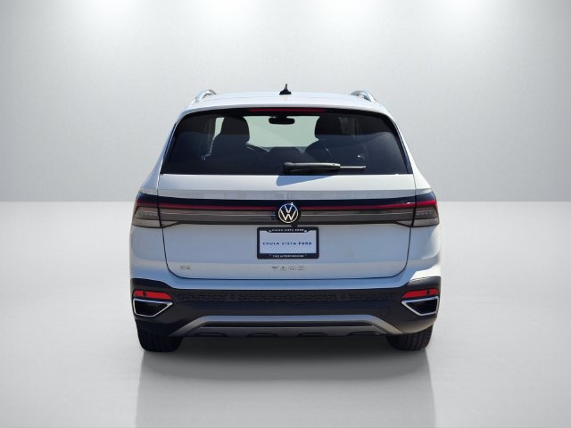 Used 2025 Volkswagen Taos SE FWD image 5