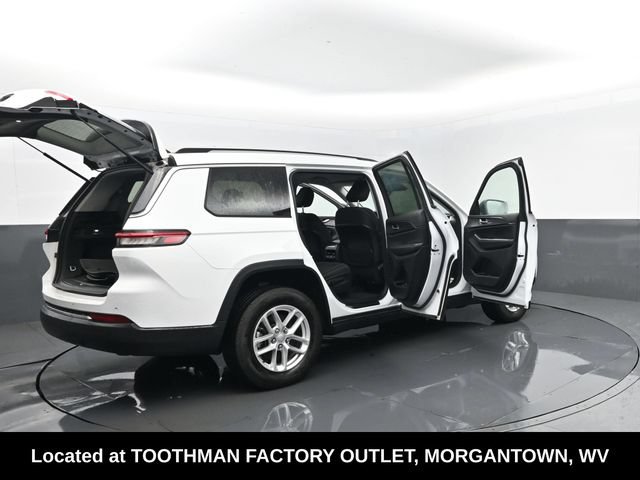 Used 2023 Jeep Grand Cherokee L Laredo AWD/4WD image 29