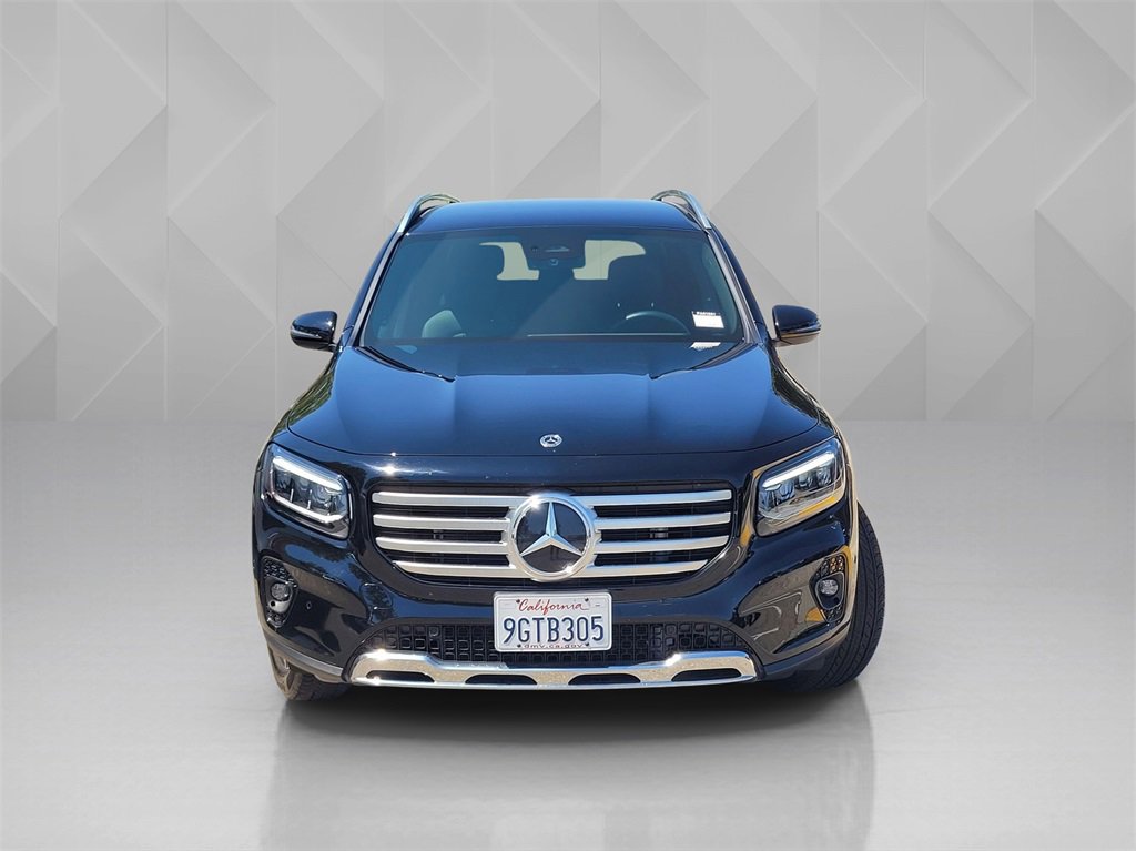 Used 2024 Mercedes-Benz GLB 250 image 2