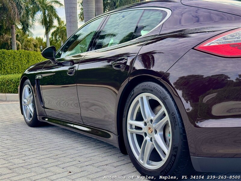 Used 2012 Porsche Panamera 4S image 14