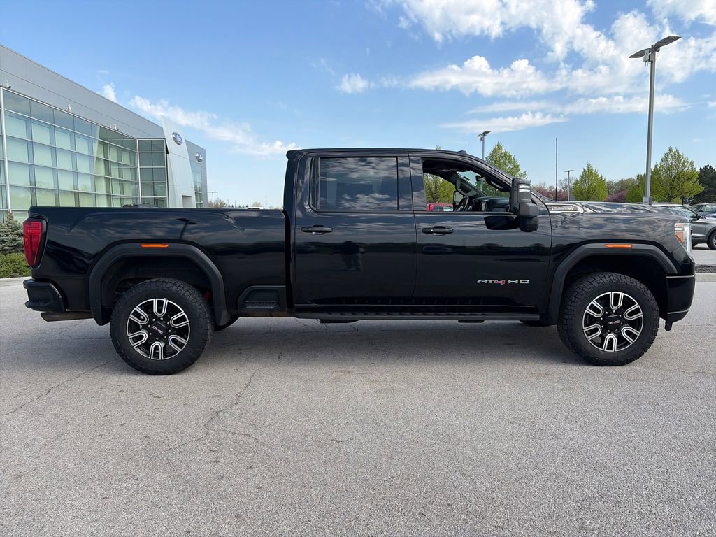 Used 2021 GMC Sierra 2500 AT4 w/ AT4 Premium Plus Package AWD/4WD image 8