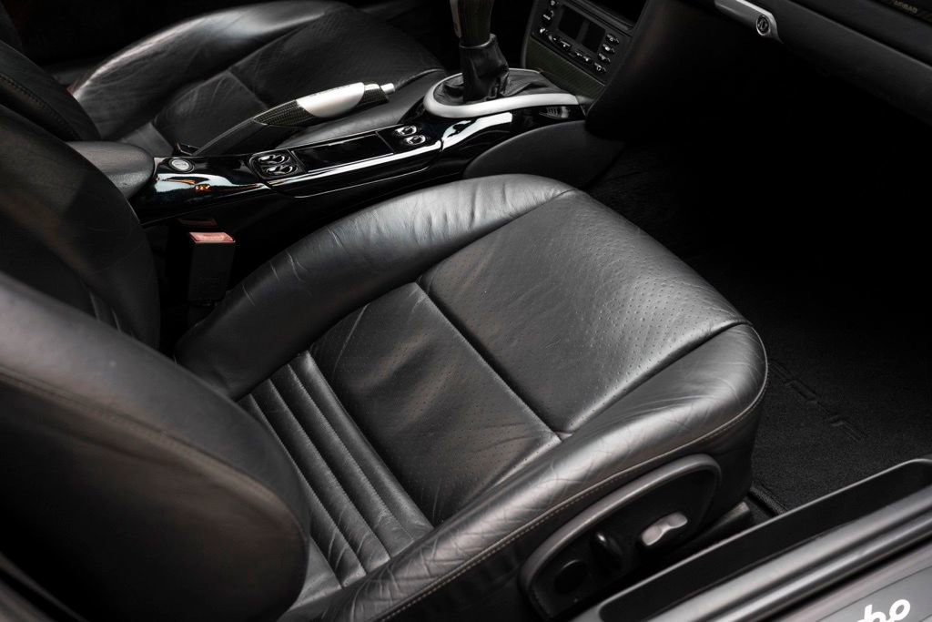 Used 2001 Porsche 911 Turbo image 39