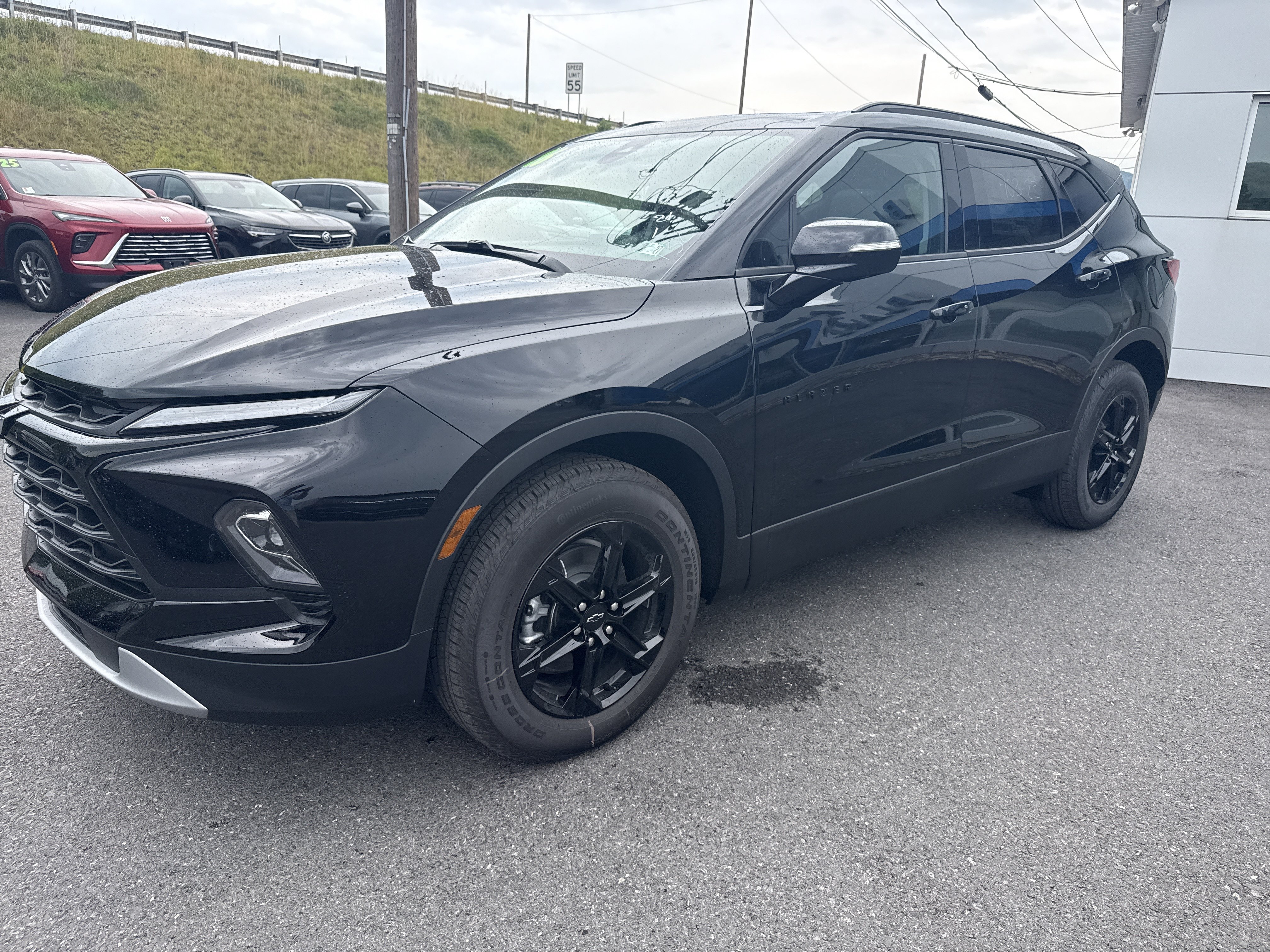 New 2026 Chevrolet Blazer LT w/ Sound & Technology Package AWD/4WD image 7