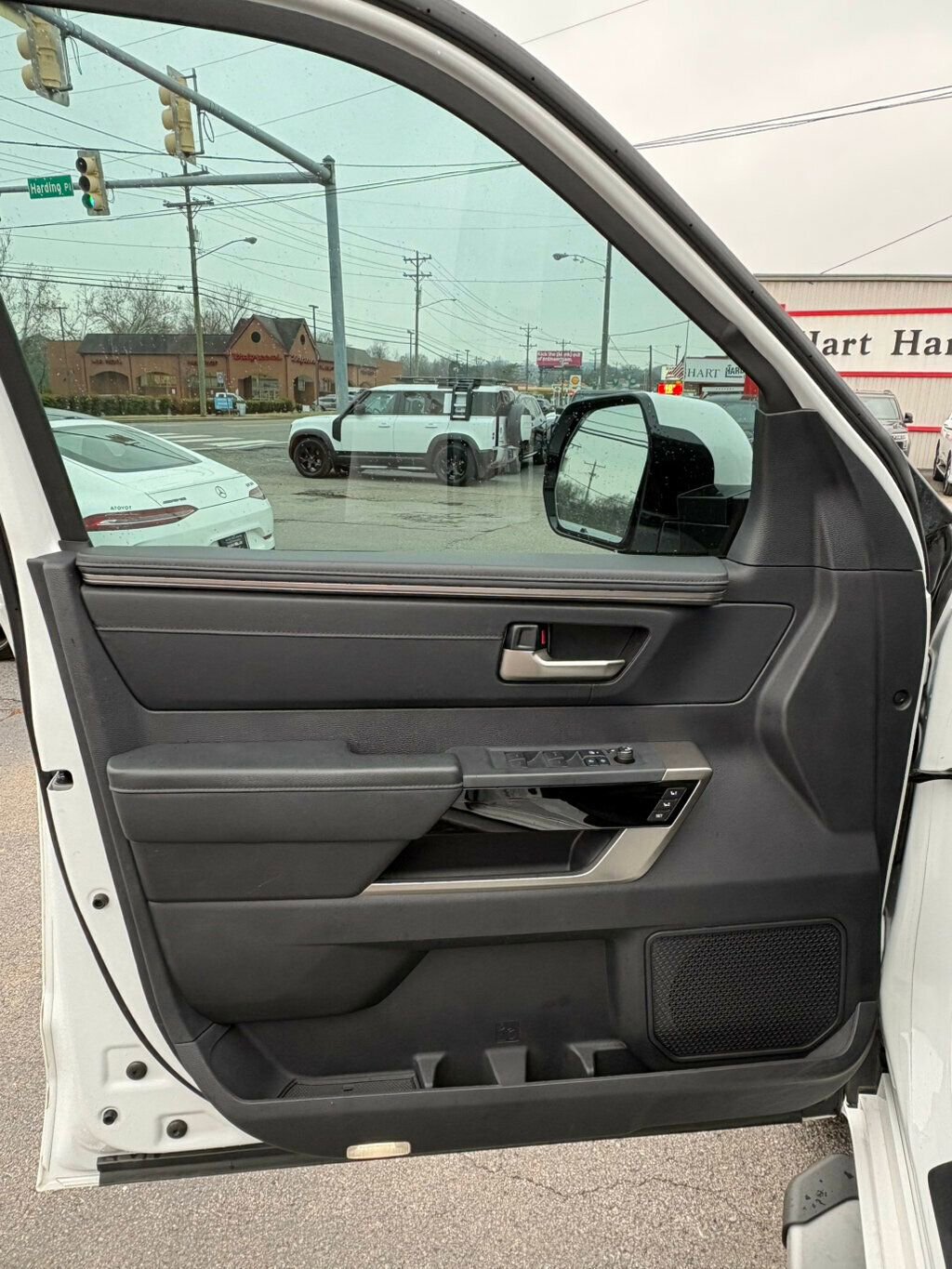 Used 2022 Toyota Tundra Limited image 13