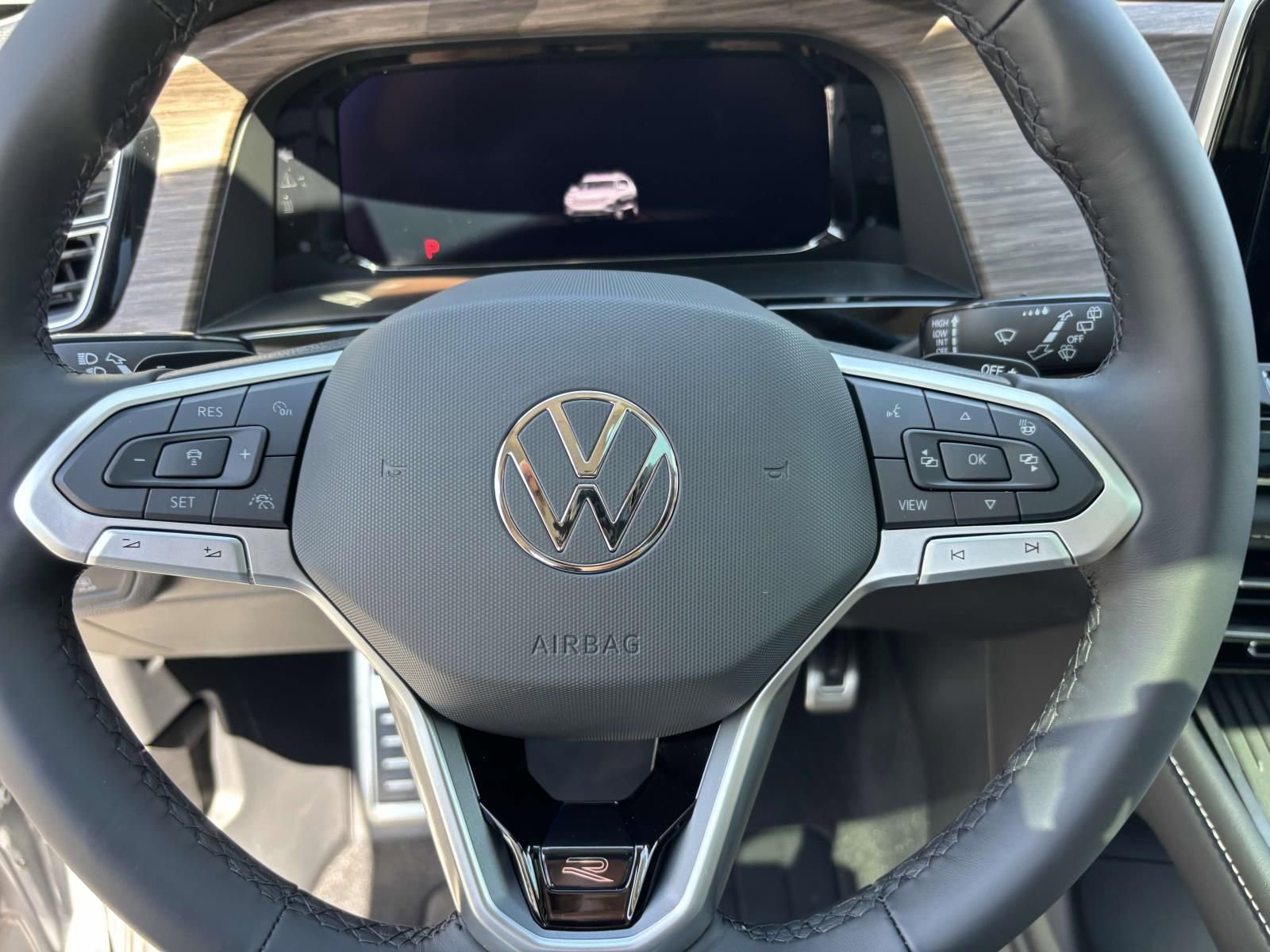 New 2026 Volkswagen Atlas SEL Premium R-Line image 17