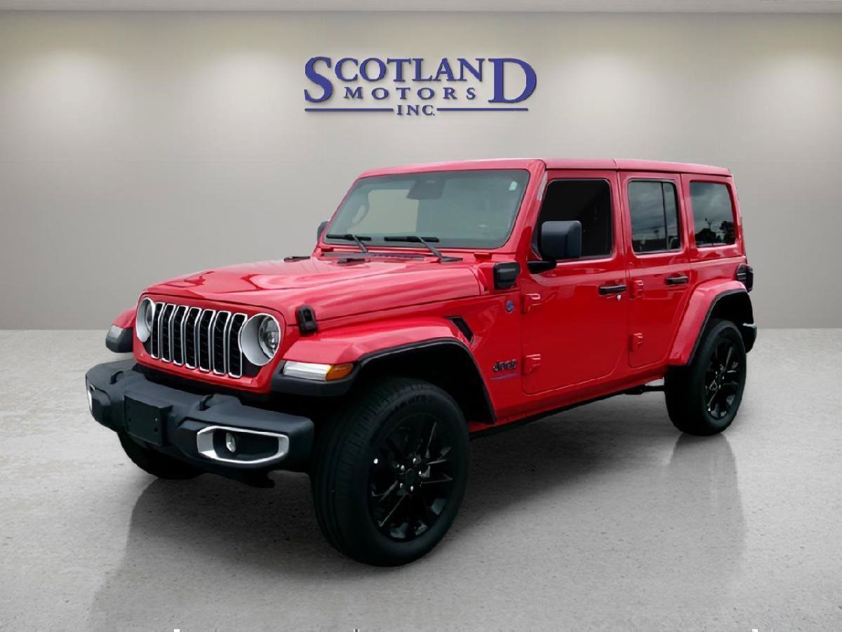 Used 2025 Jeep Wrangler Unlimited Sahara w/ Safety Group AWD/4WD image 2