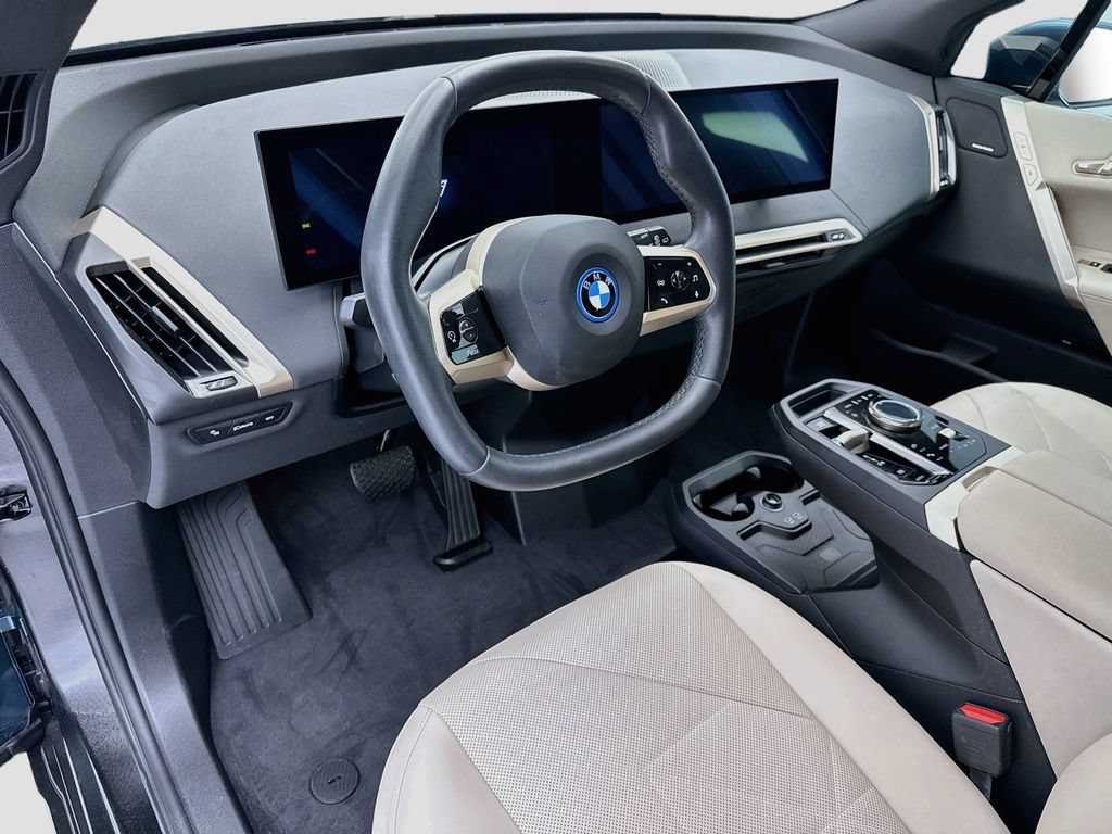 Certified 2024 BMW iX xDrive50 w/ Convenience Package AWD/4WD image 9