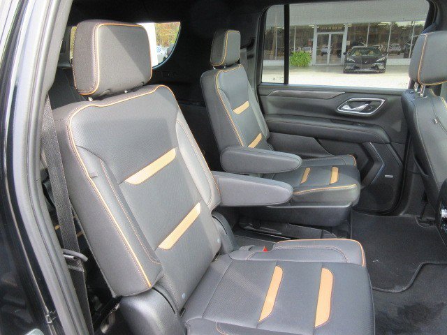 Used 2023 GMC Yukon XL AT4 w/ AT4 Premium Package image 14