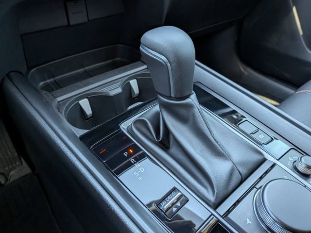 Certified 2025 MAZDA CX-50 AWD 2.5 Hybrid w/ Premium Pkg image 23