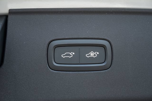 New 2026 Volvo EX90 Ultra AWD/4WD image 11