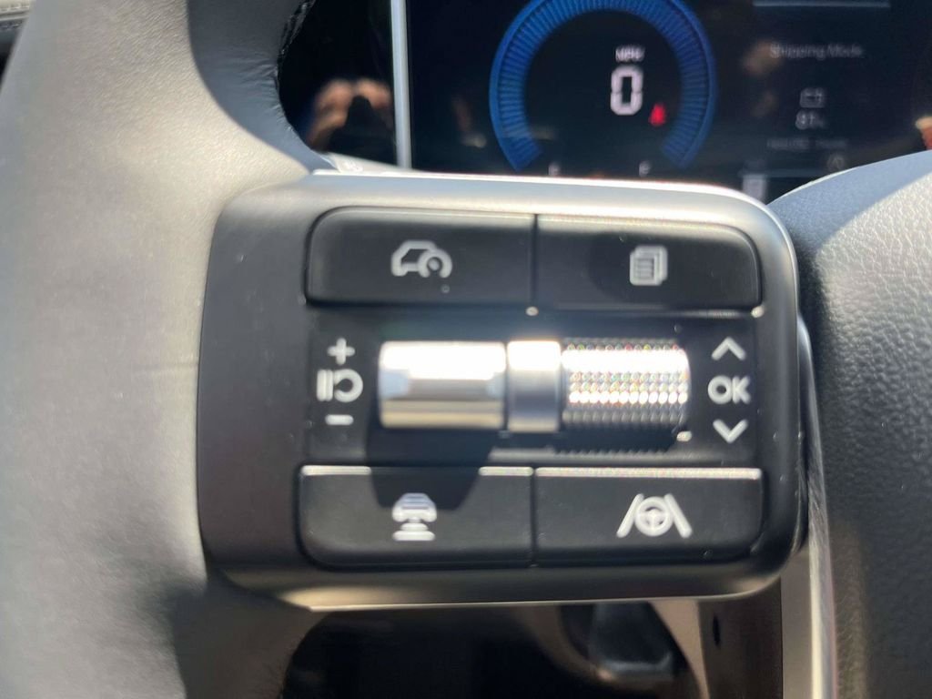 New 2027 Hyundai Santa Fe SE FWD image 16