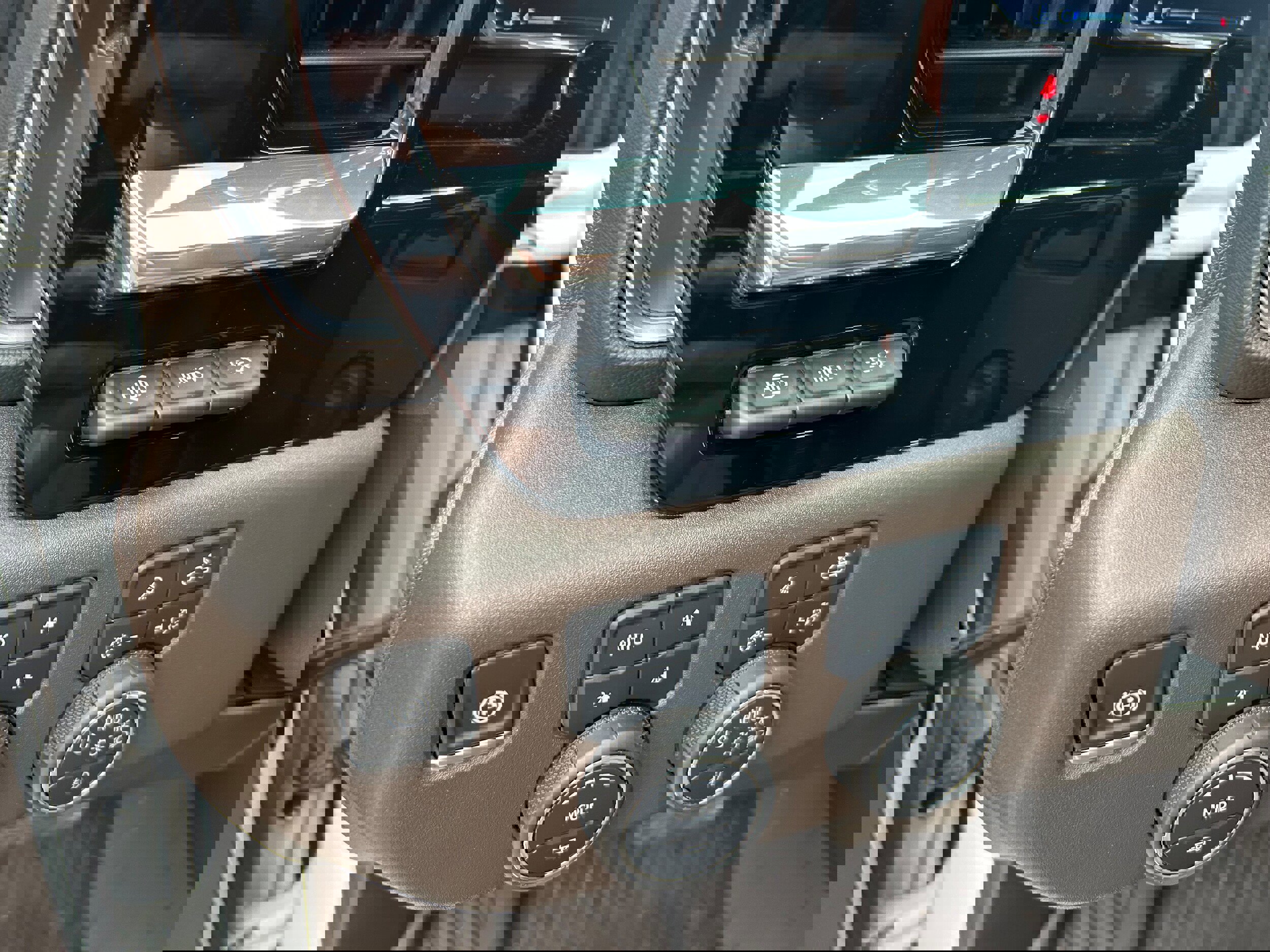 Used 2024 Chevrolet Silverado 1500 LTZ w/ LTZ Premium Texas Edition image 22