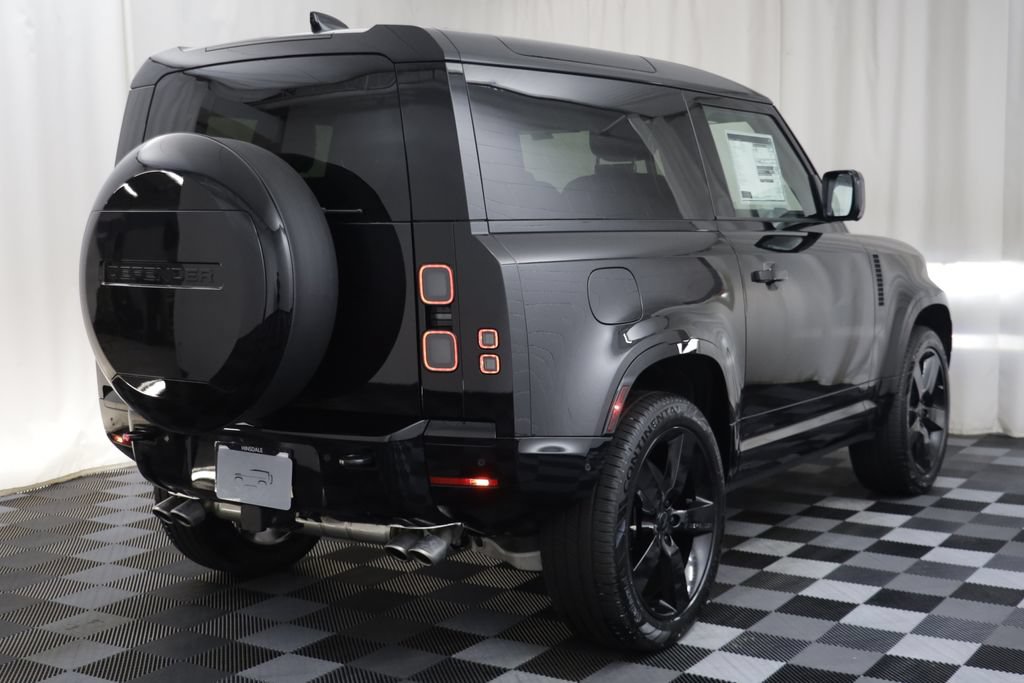 New 2026 Land Rover Defender 90 V8 AWD/4WD image 18