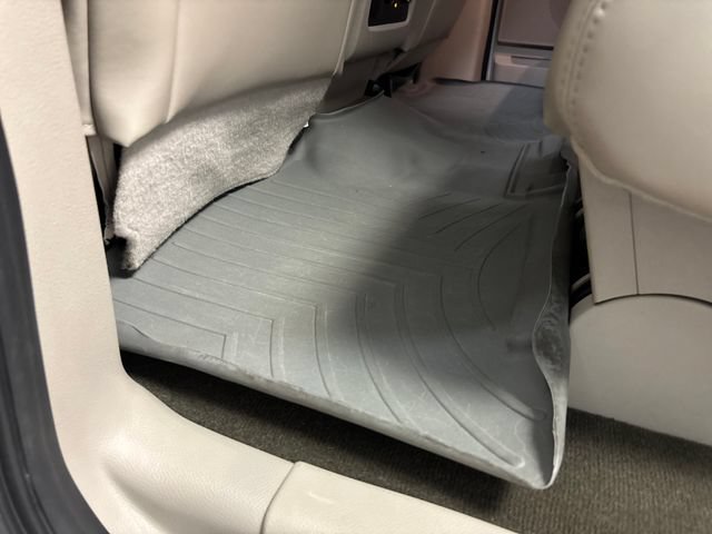 Used 2016 Lincoln Navigator Select AWD/4WD image 35