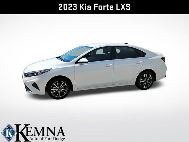 Used 2023 Kia Forte LXS image 7