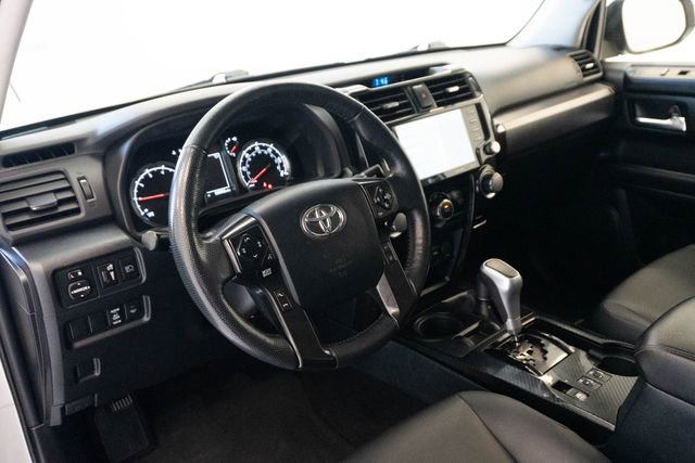 Used 2024 Toyota 4Runner TRD Off-Road Premium image 3