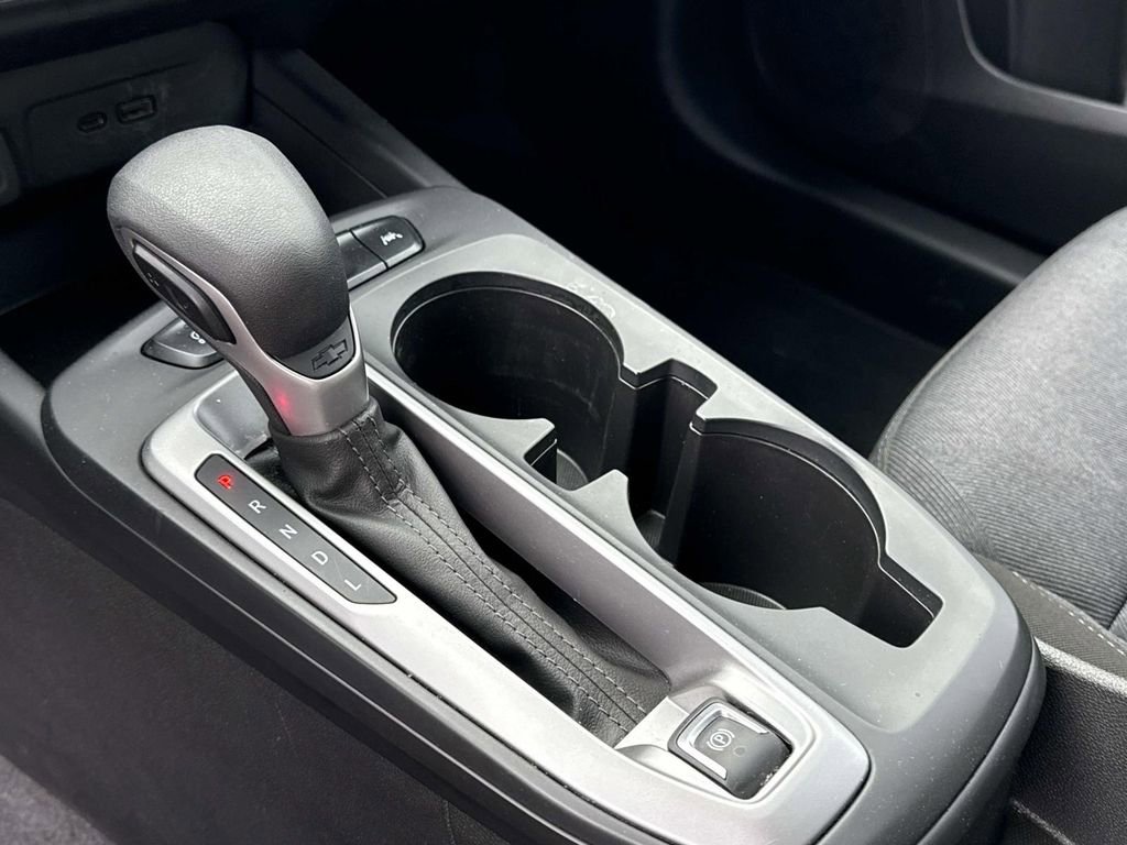 Certified 2025 Chevrolet Trax LS image 22