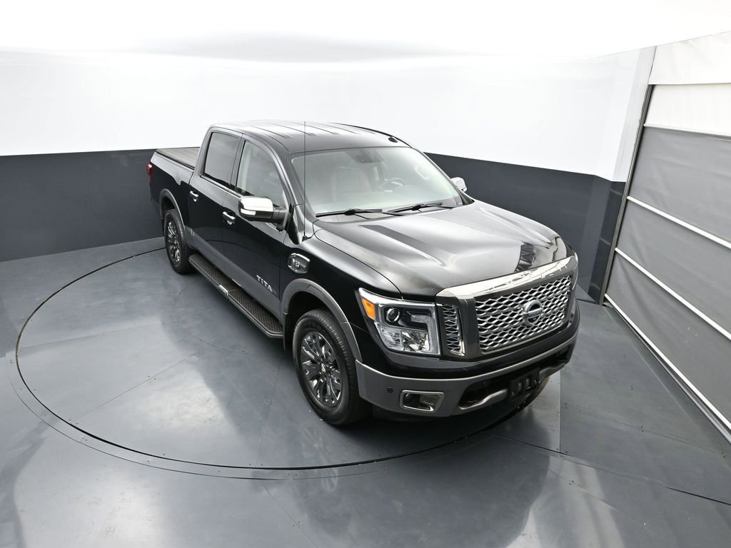 Used 2017 Nissan Titan Platinum Reserve AWD/4WD image 21