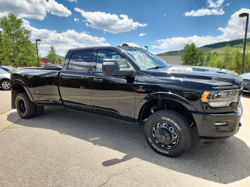 Used 2024 RAM 3500 Limited w/ Night Edition AWD/4WD image 1