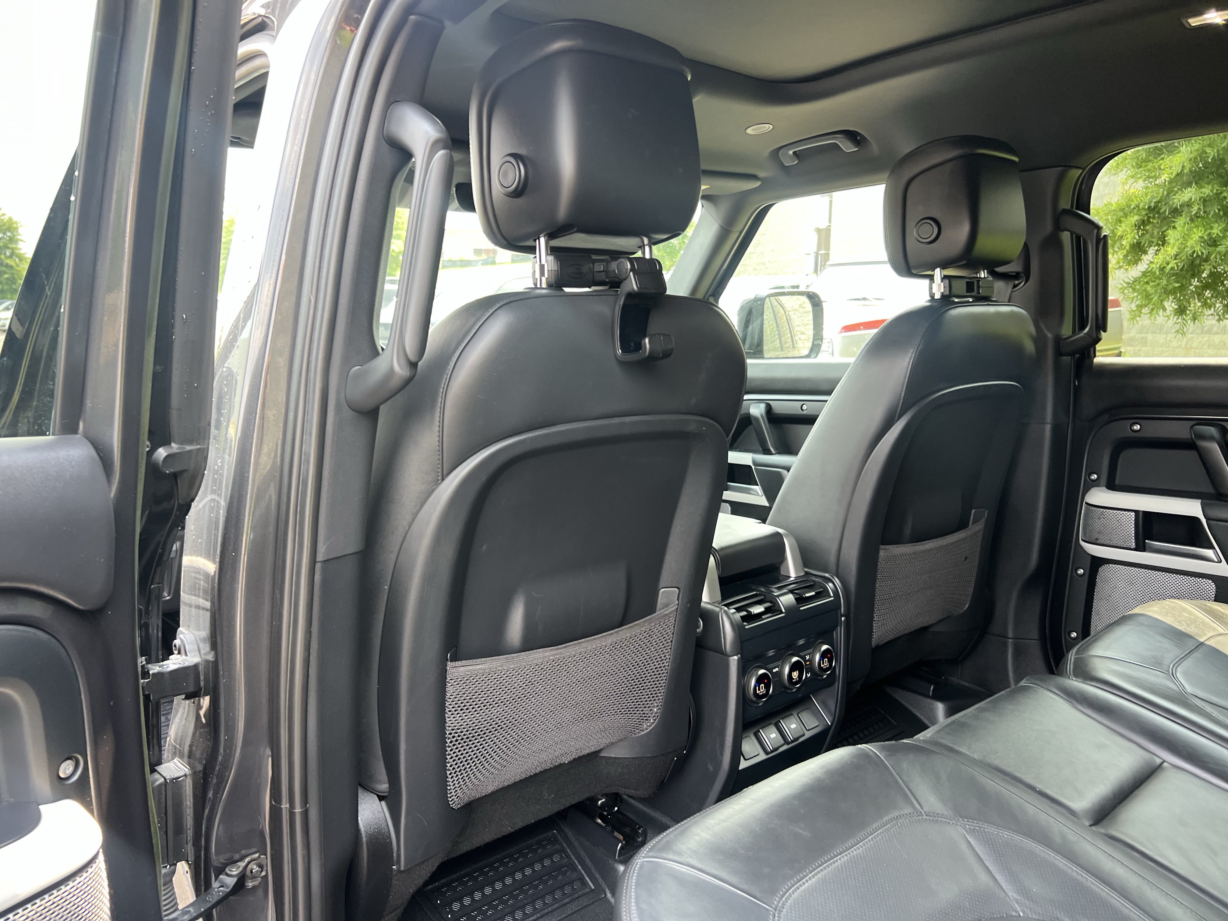 Certified 2023 Land Rover Defender 130 S AWD/4WD image 33