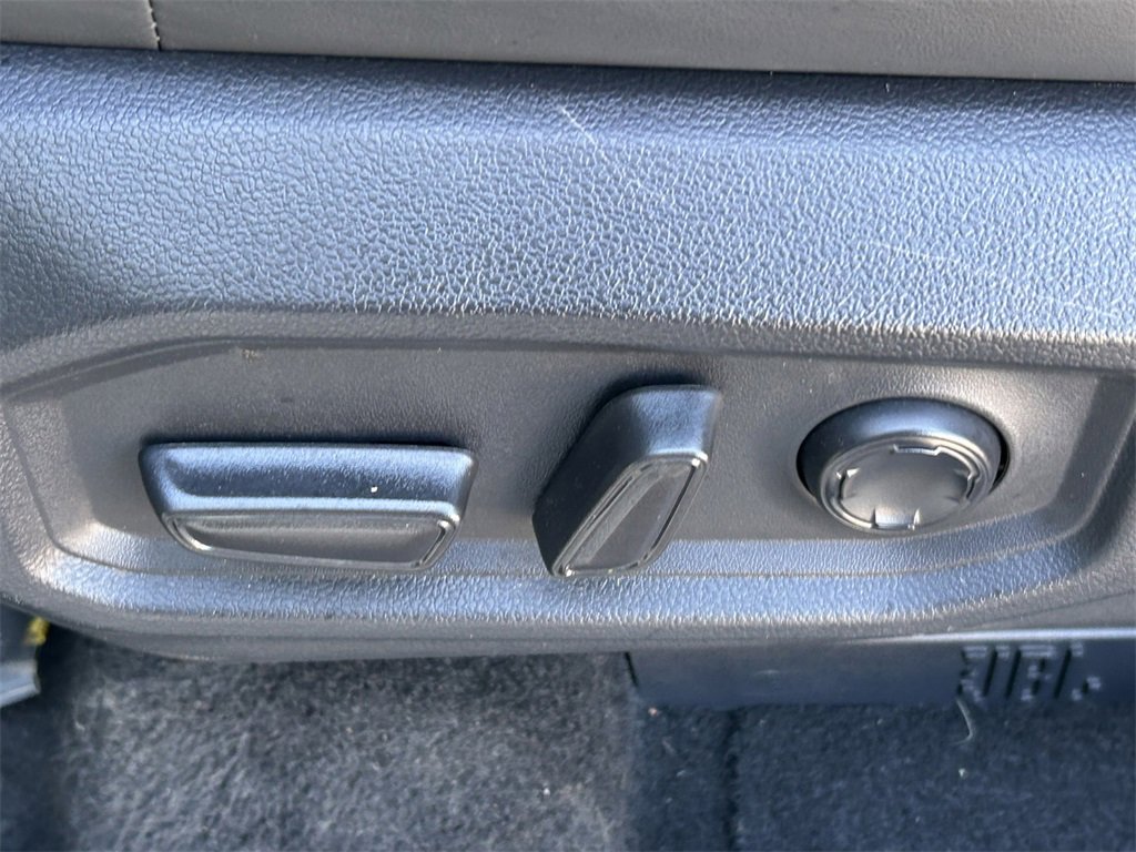 Used 2024 Toyota Sequoia Platinum image 19